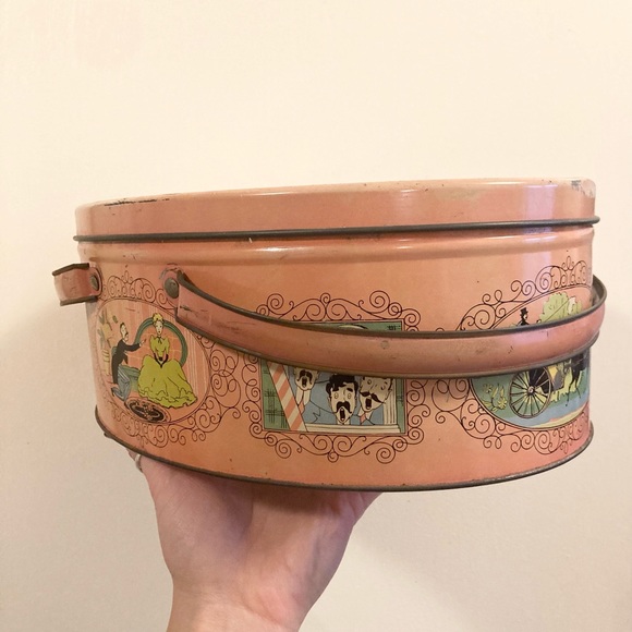 1952 Vintage Pink Basket Tin Picnic Basket Tin 50s Vintage Tin - Picture 5 of 13
